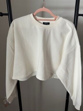 IVL Cream Cropped Crewneck Sweatshirt